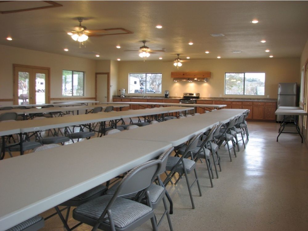 Top Of The Hill Rv Resort & Cabins Waring Esterno foto